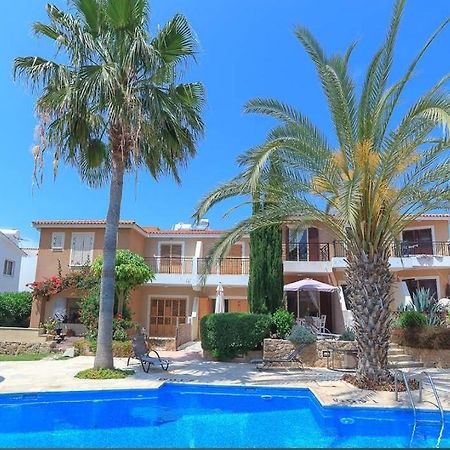 Eden Gardens Villa Paphos Luaran gambar