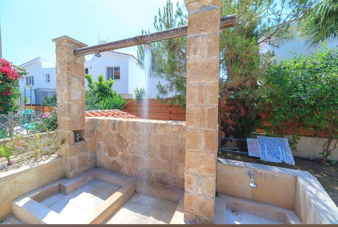 Eden Gardens Villa Paphos Luaran gambar