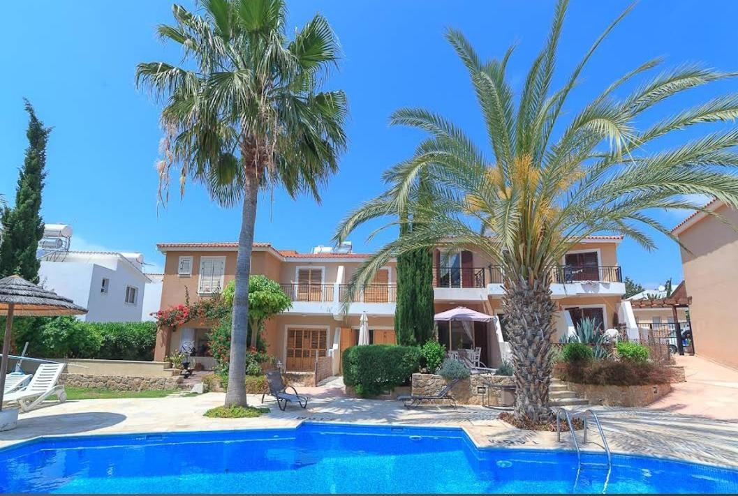 Eden Gardens Villa Paphos Luaran gambar