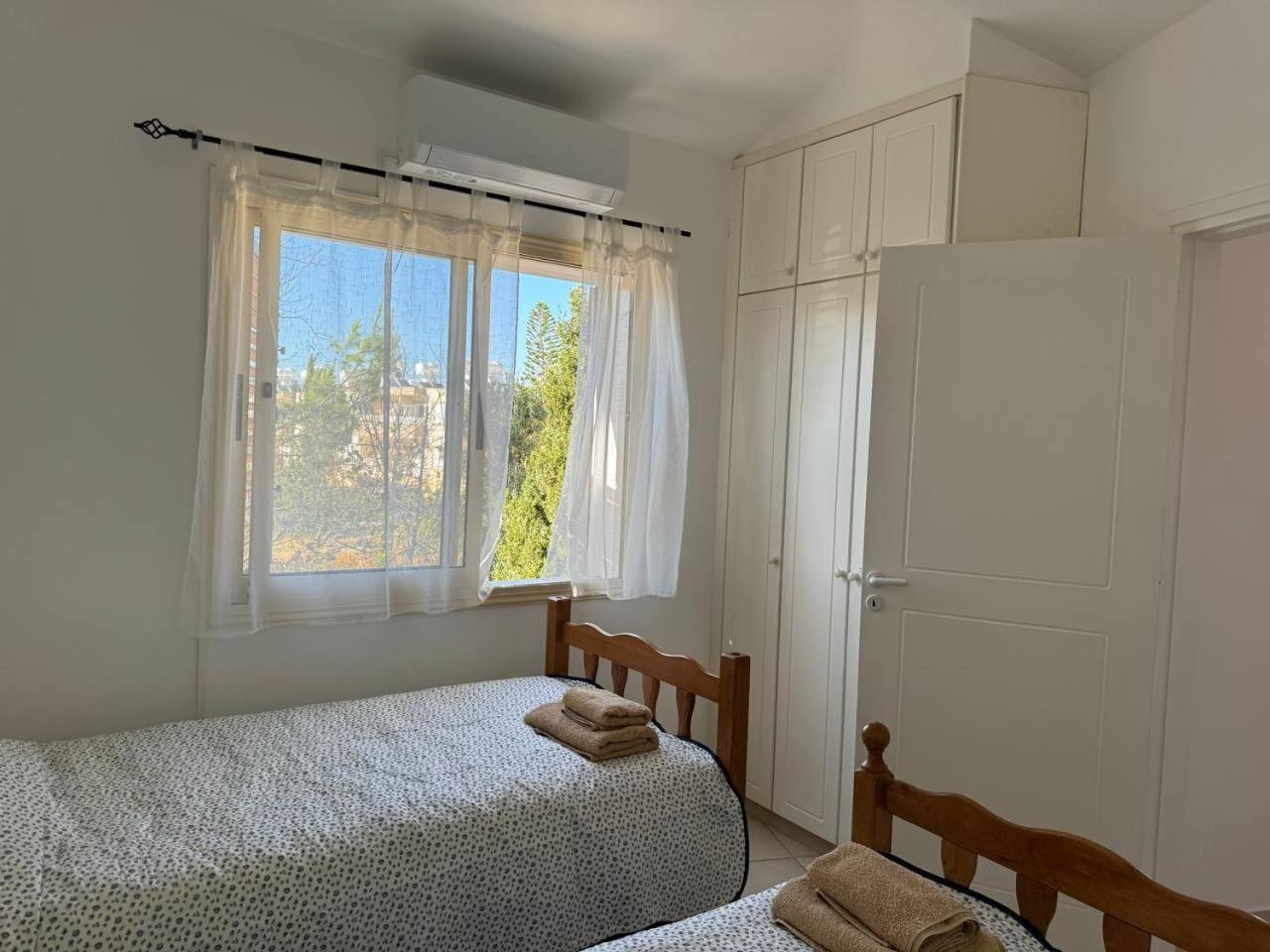 Eden Gardens Villa Paphos Luaran gambar