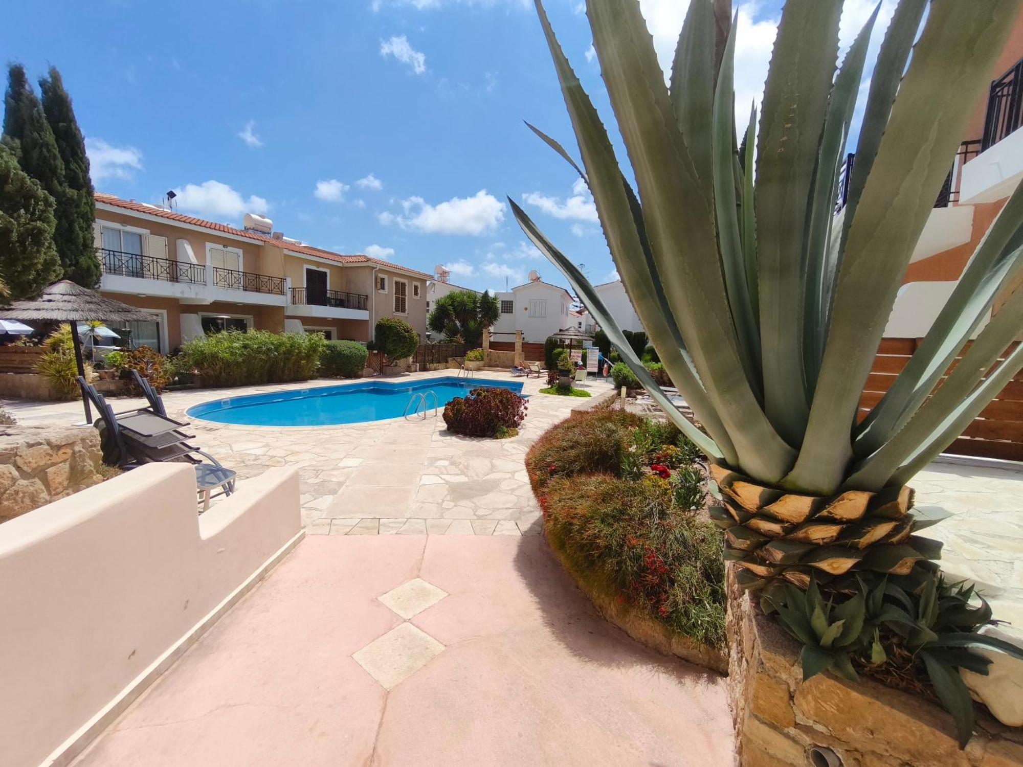 Eden Gardens Villa Paphos Luaran gambar