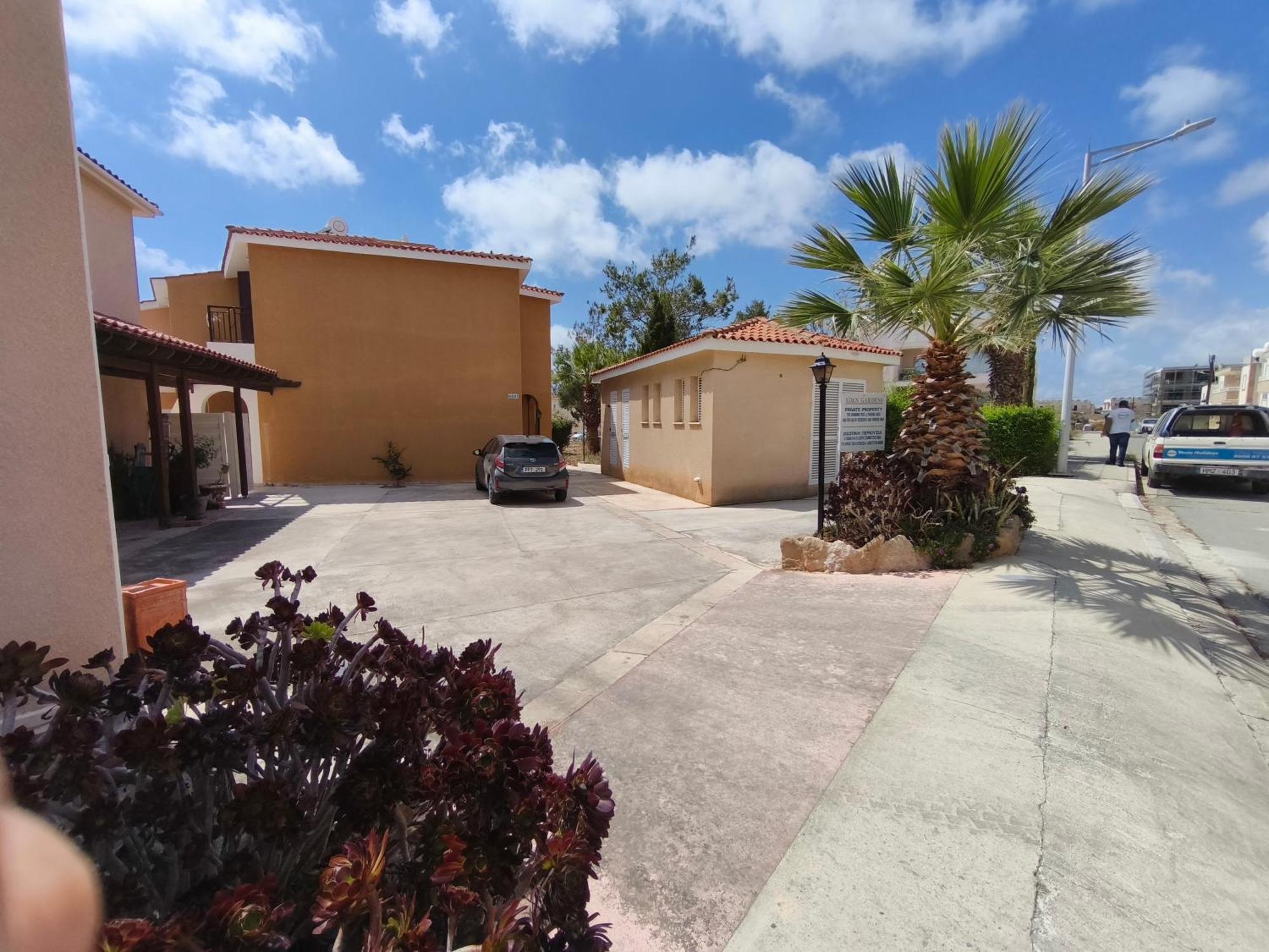 Eden Gardens Villa Paphos Luaran gambar