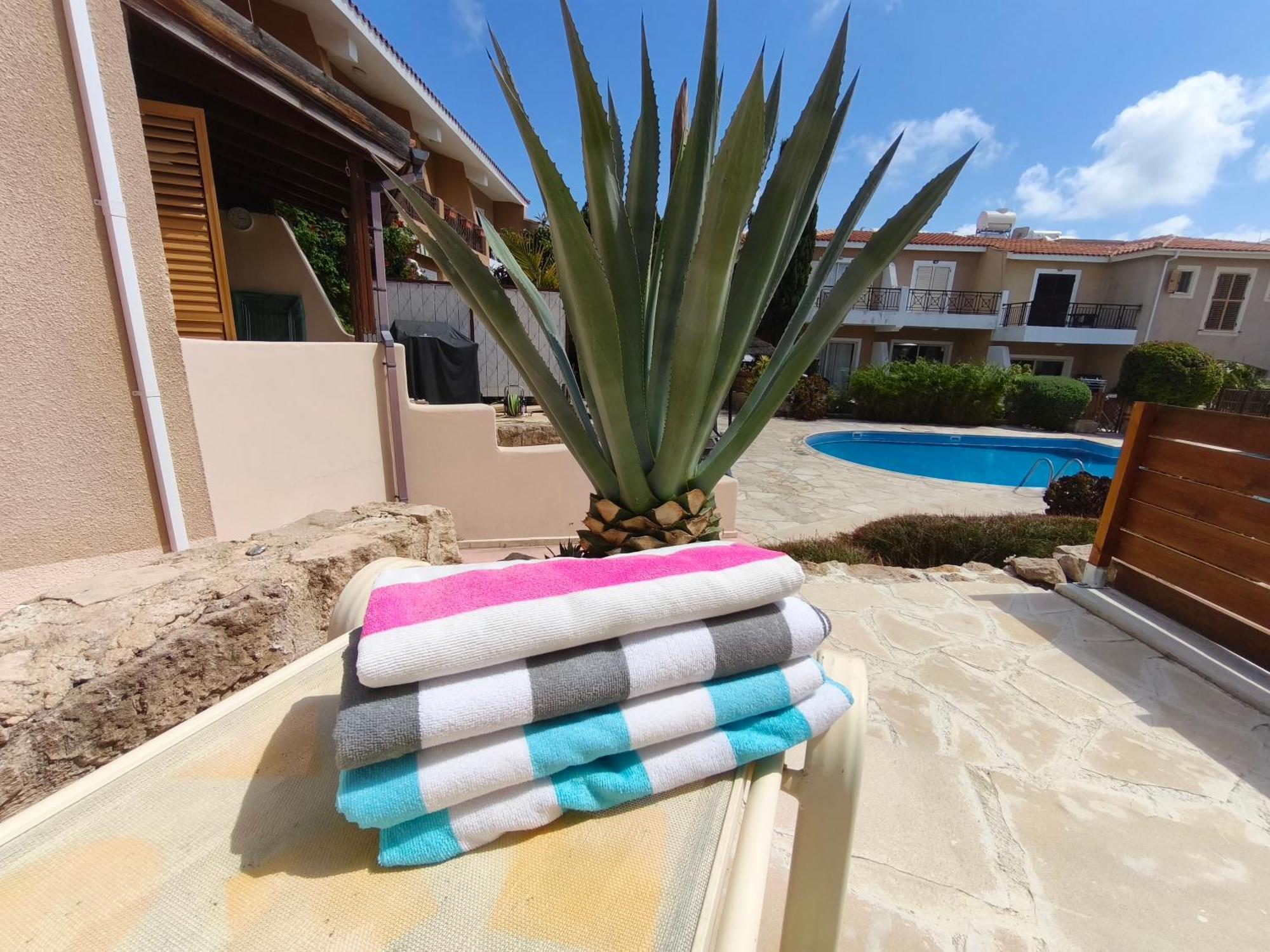 Eden Gardens Villa Paphos Luaran gambar